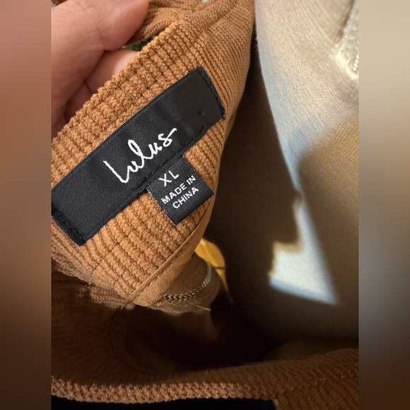 NWT Low-back Lulus dress (with pockets!) - Picture 5 of 5